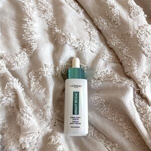 5/25✨L’Oréal dark spot serum